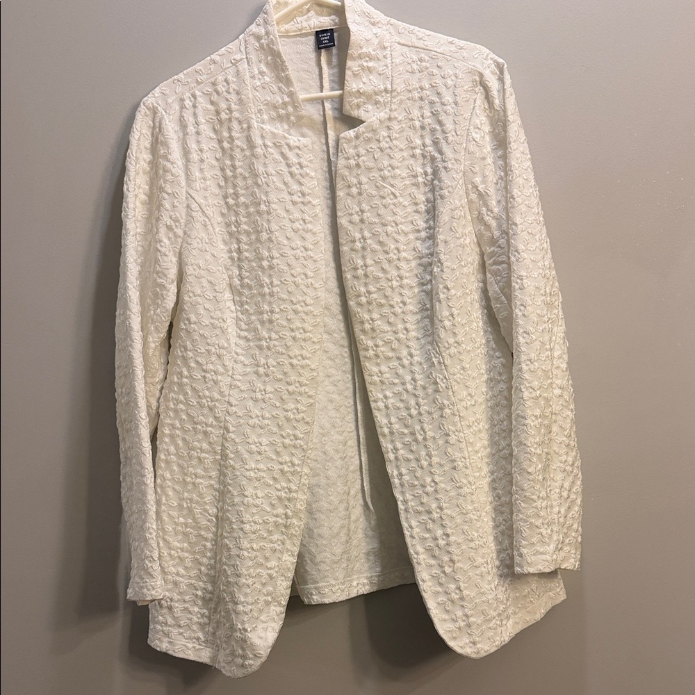 SHEIN White Textured Open Blazer